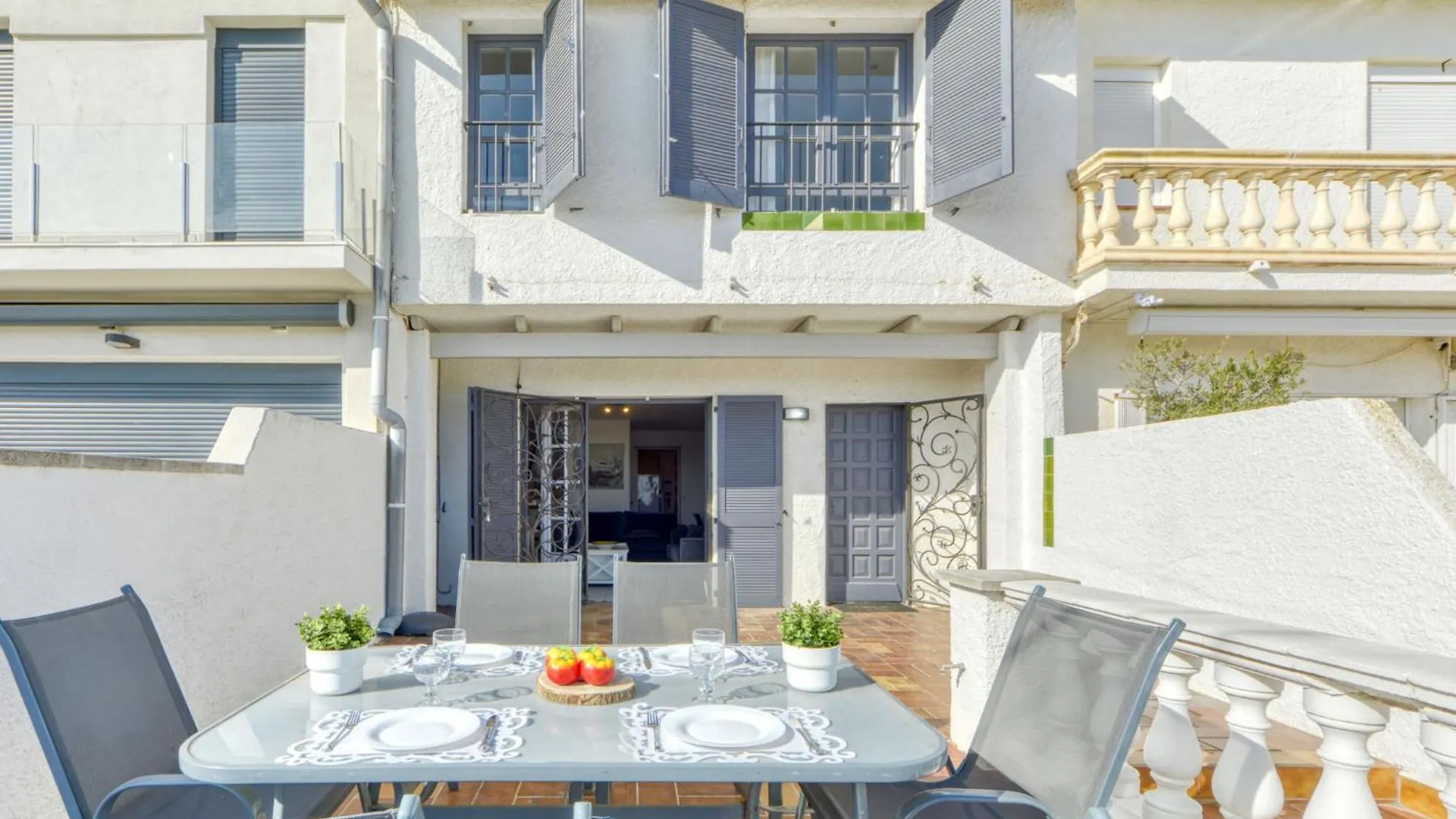 Holiday Home Salins I By Interhome Empuriabrava