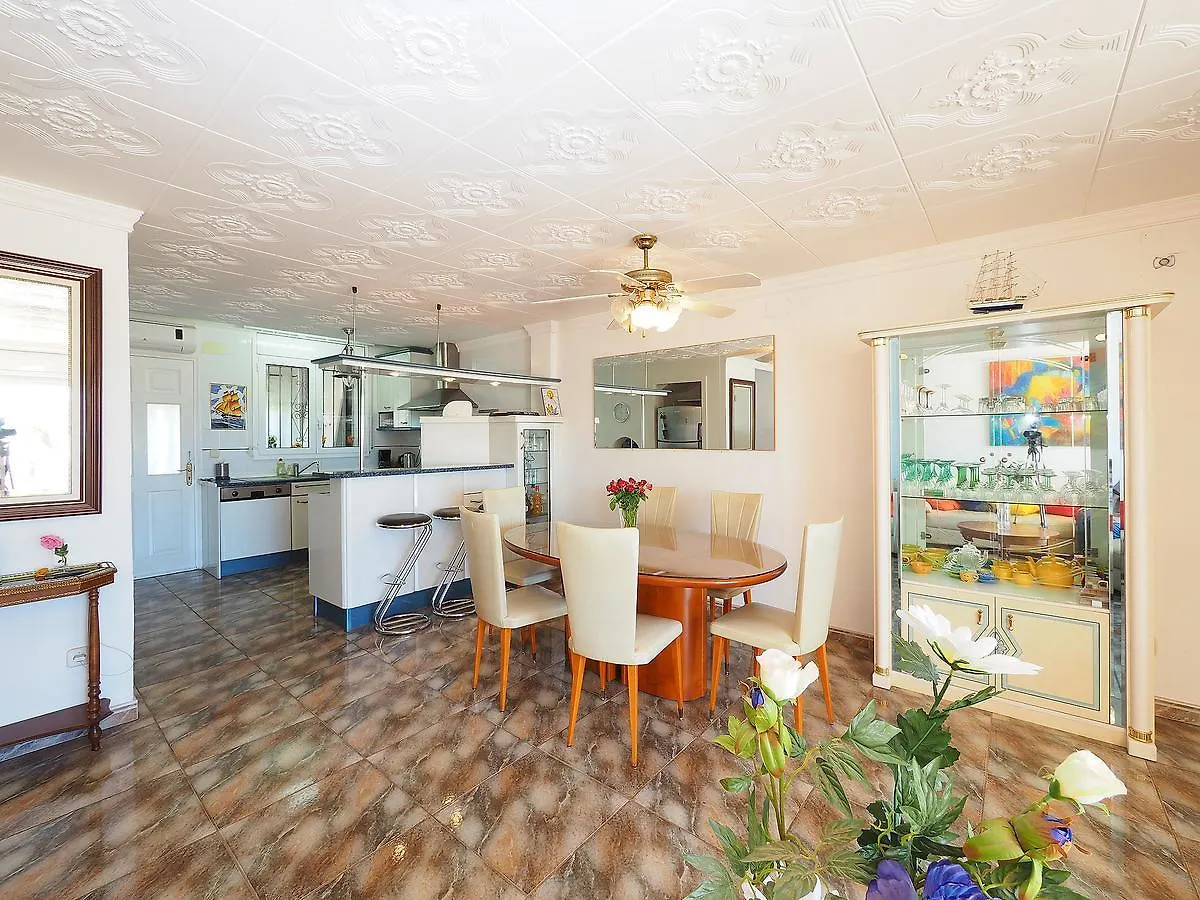 Holiday Home Salins I By Interhome Empuriabrava