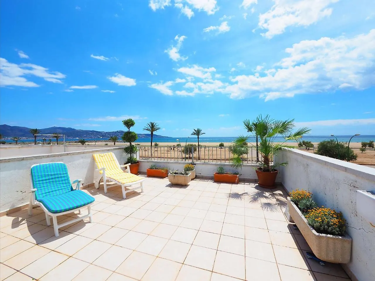 Holiday Home Salins I By Interhome Empuriabrava